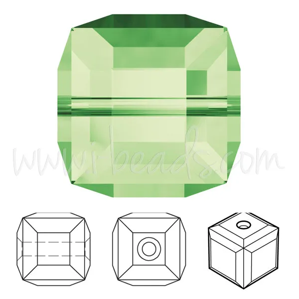 5601 Swarovski cube beads peridot 8mm (2)