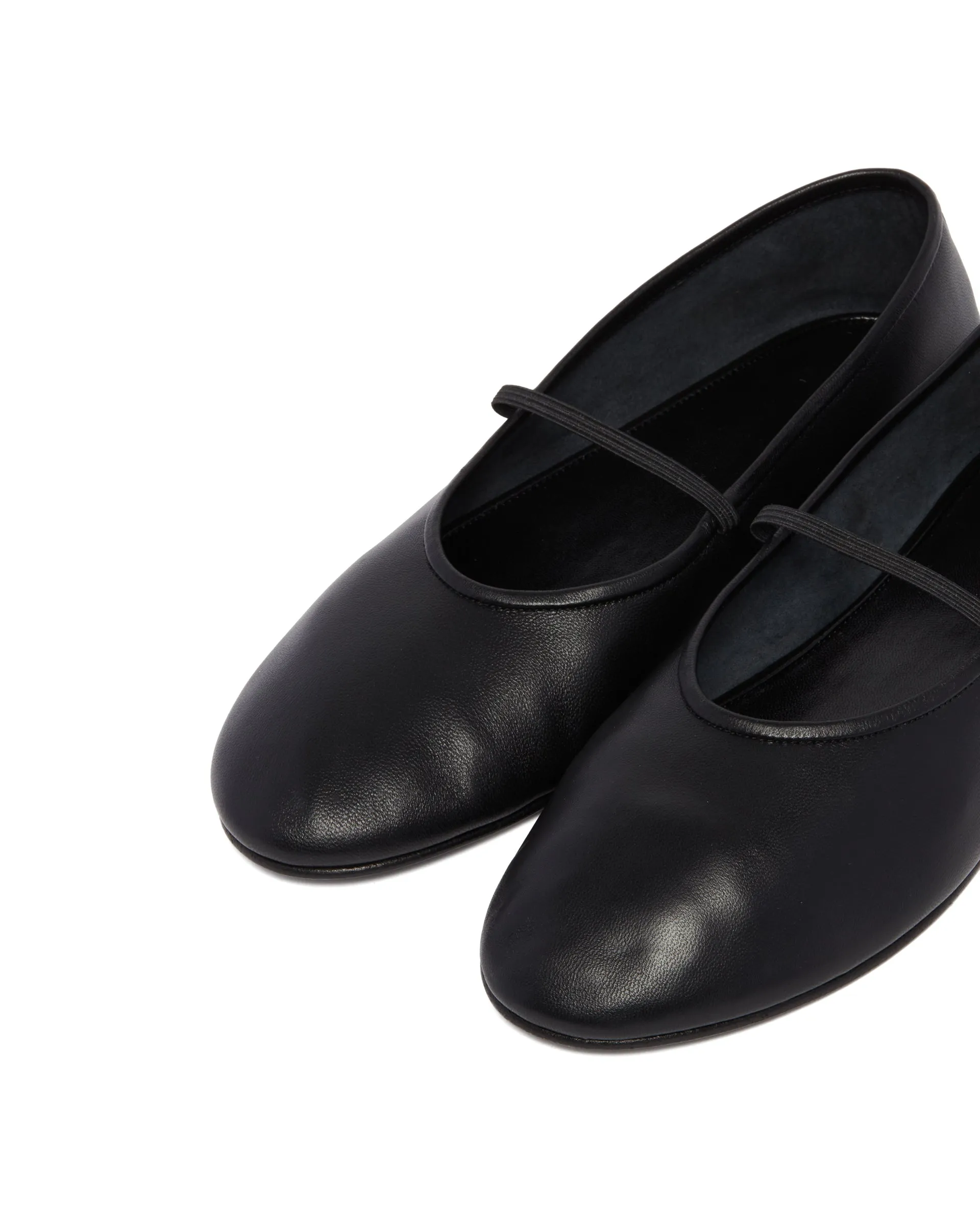 Black Elastic Ballet Flats