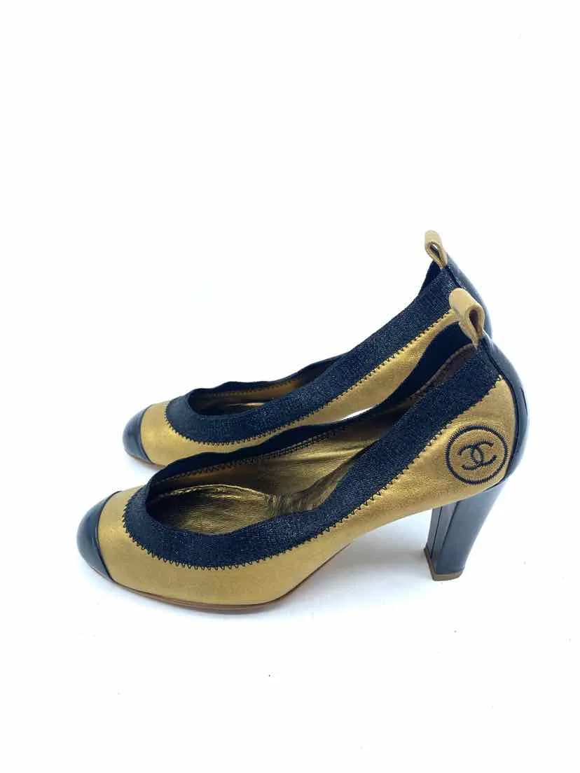 CHANEL Gold Pumps | 6.5