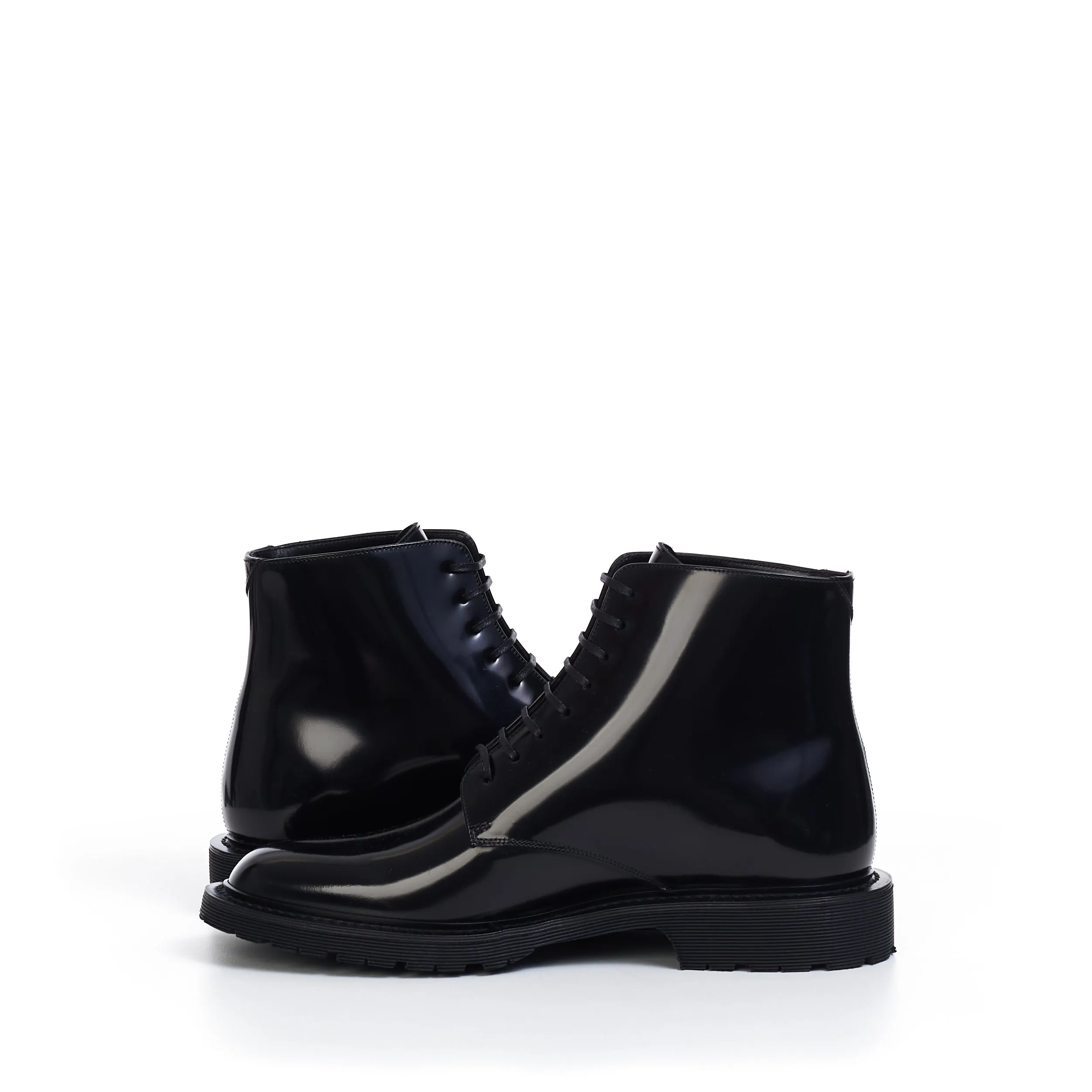 Lace-Up Army Boots In Shiny Black Leather