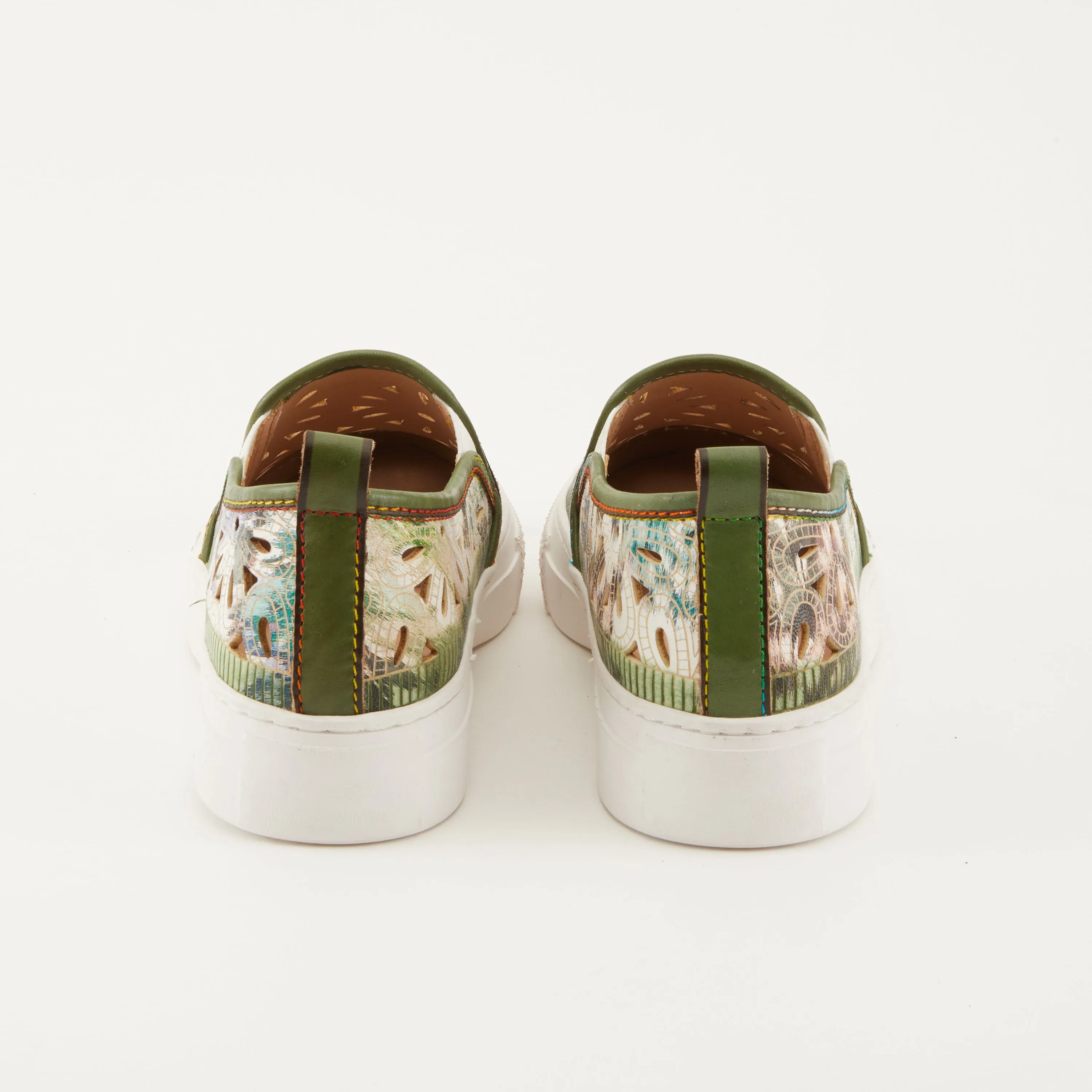 L'ARTISTE DENOFEDEN SLIP-ON SHOE