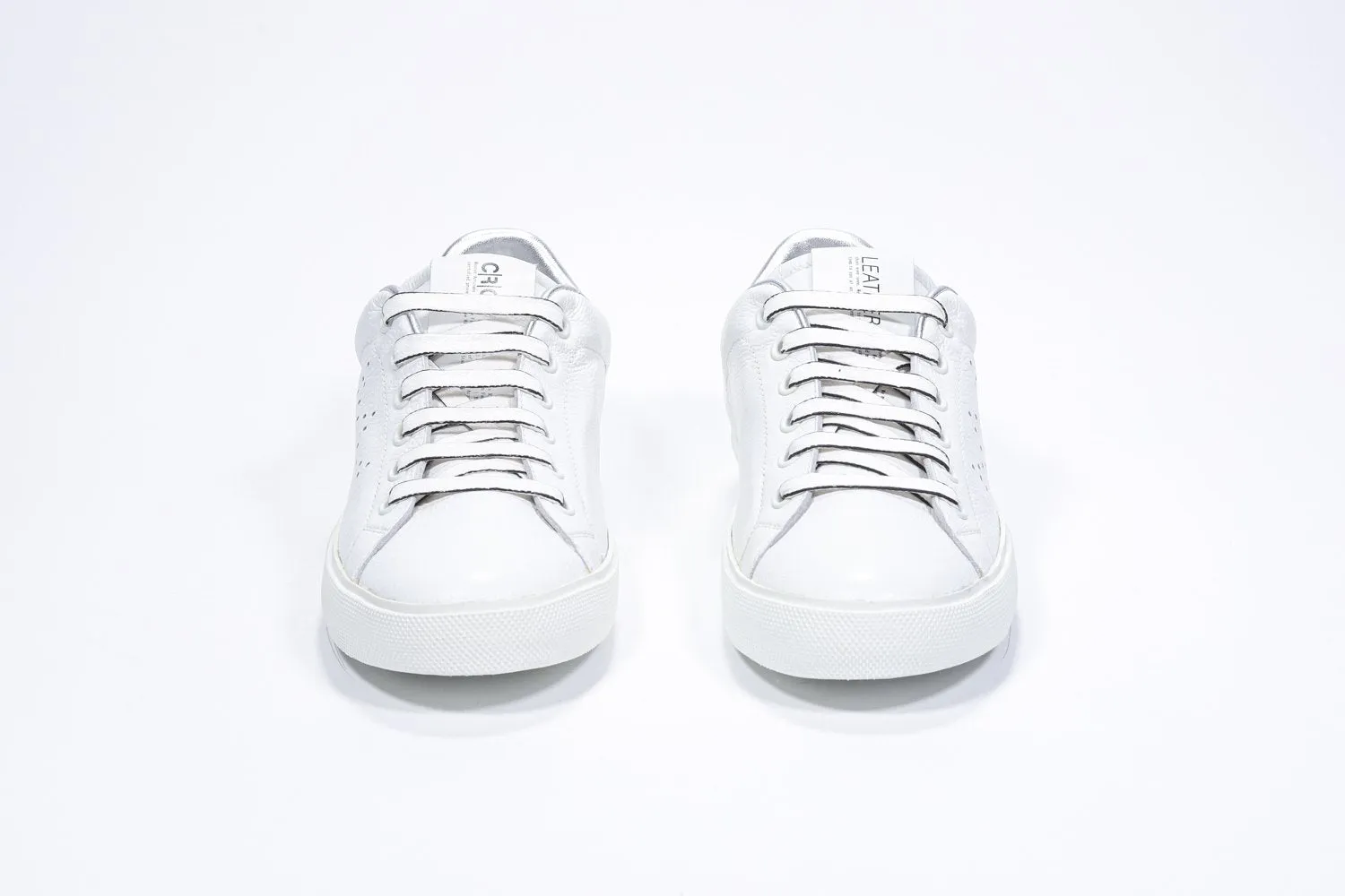 LC06 | Silver & White - Low Top - Women