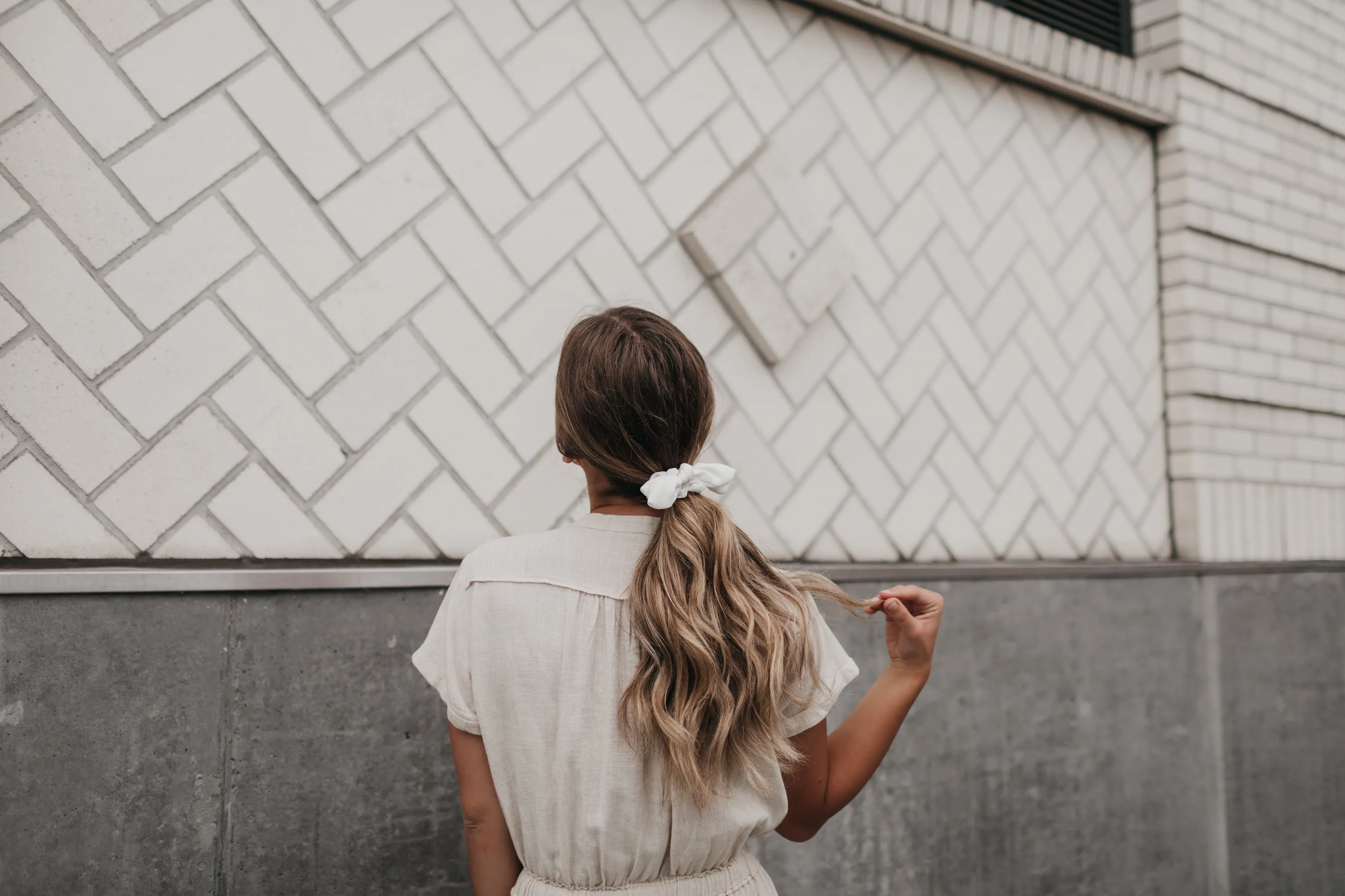 Megan Linen Dress in Oatmeal