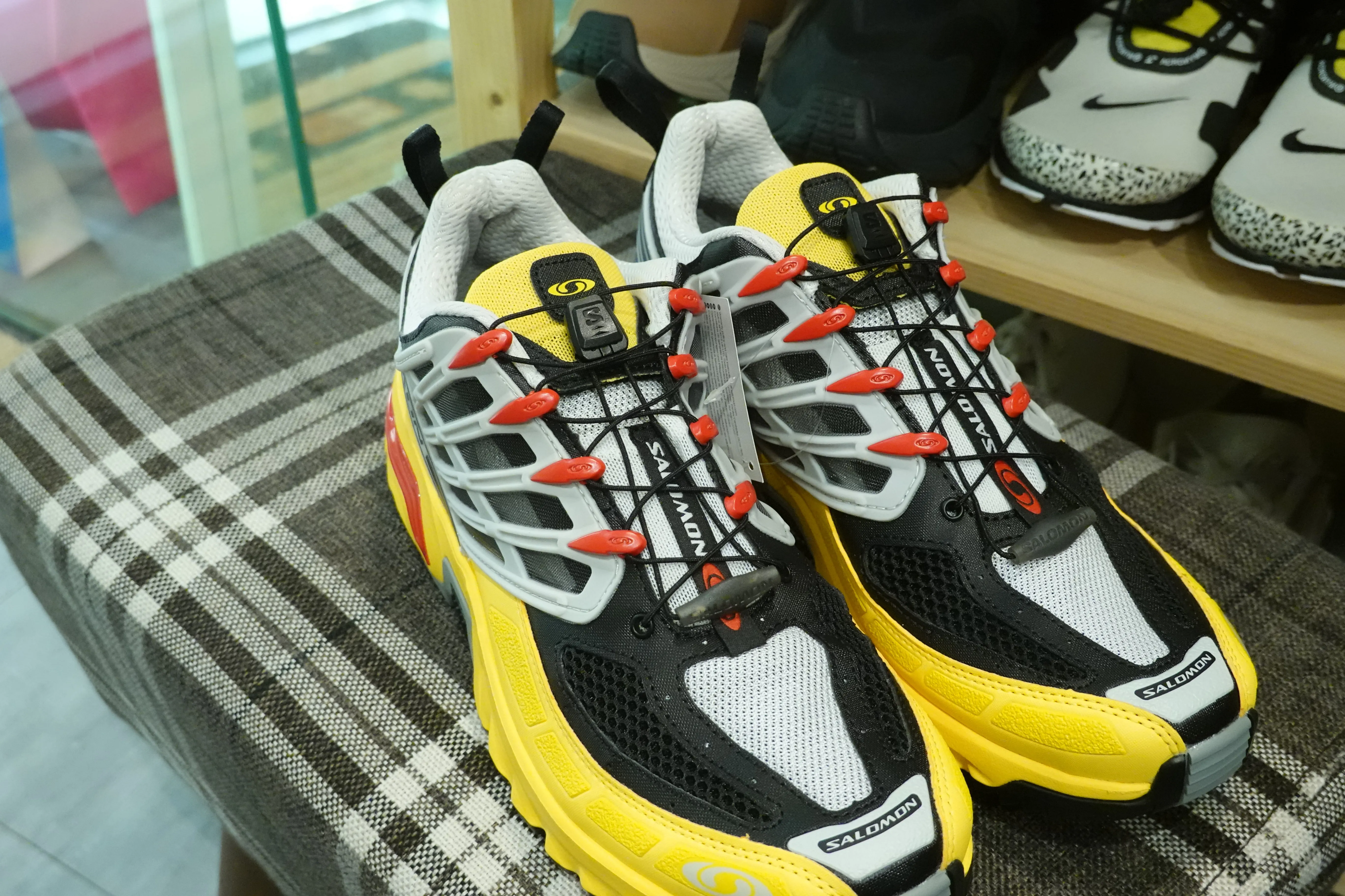 Salomon Lab ACS Pro - Black/Lemon/High Risk Red