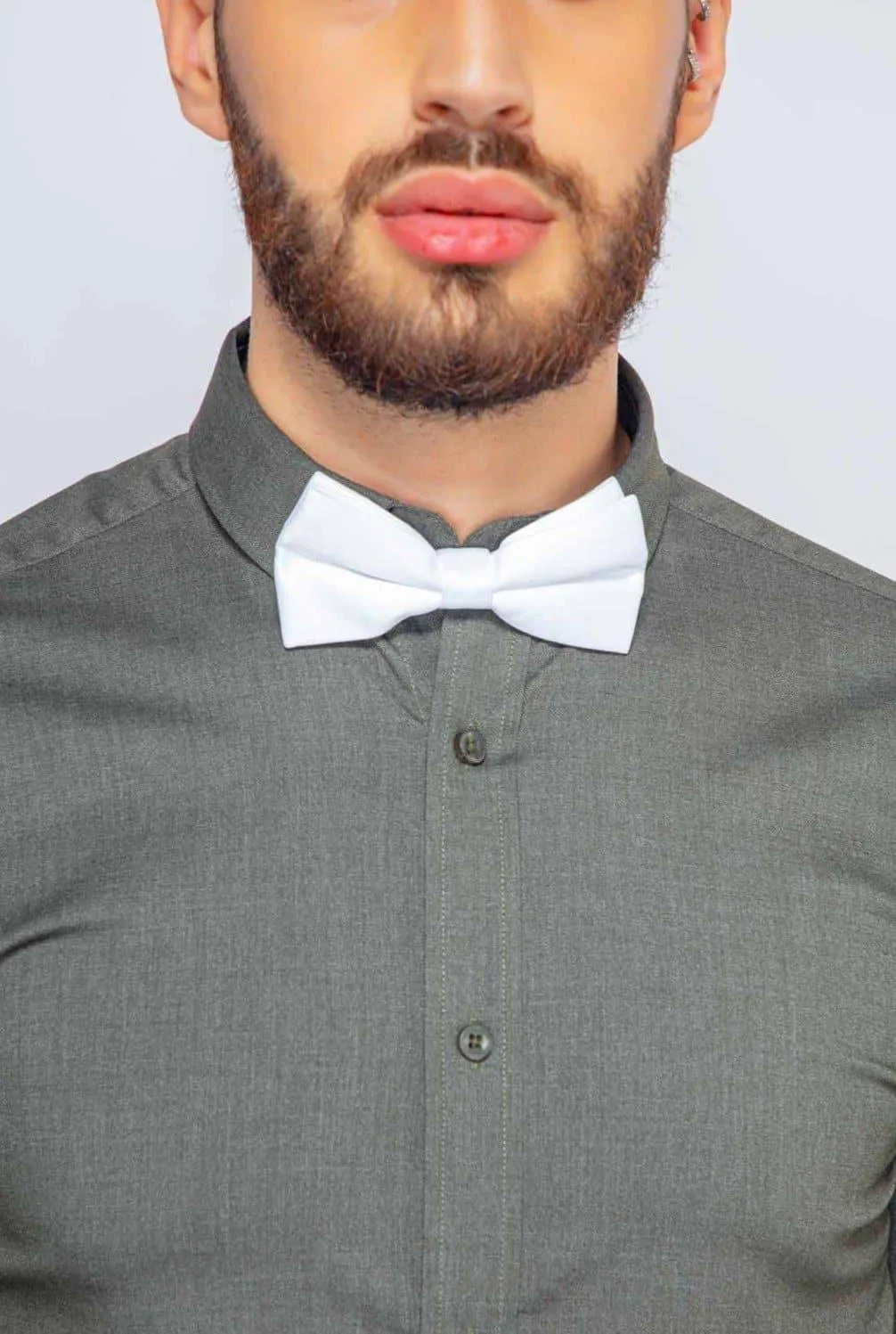 SIMPLE AND PLAIN MEN'S BOW TIE