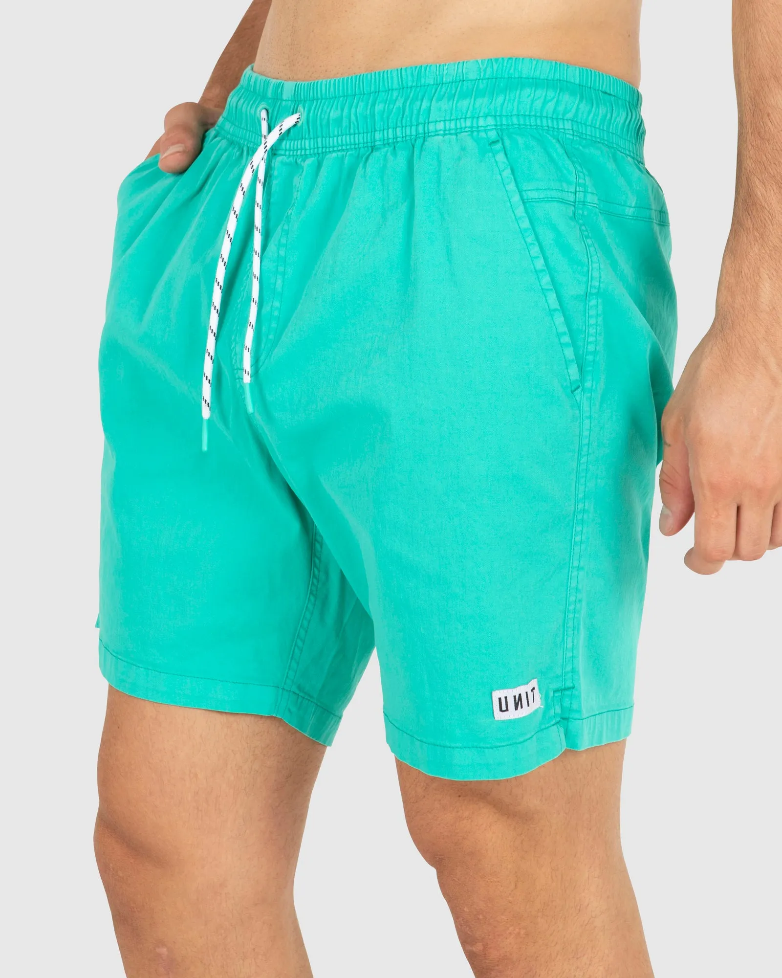 UNIT Vacay Mens 16" Elastic Shorts