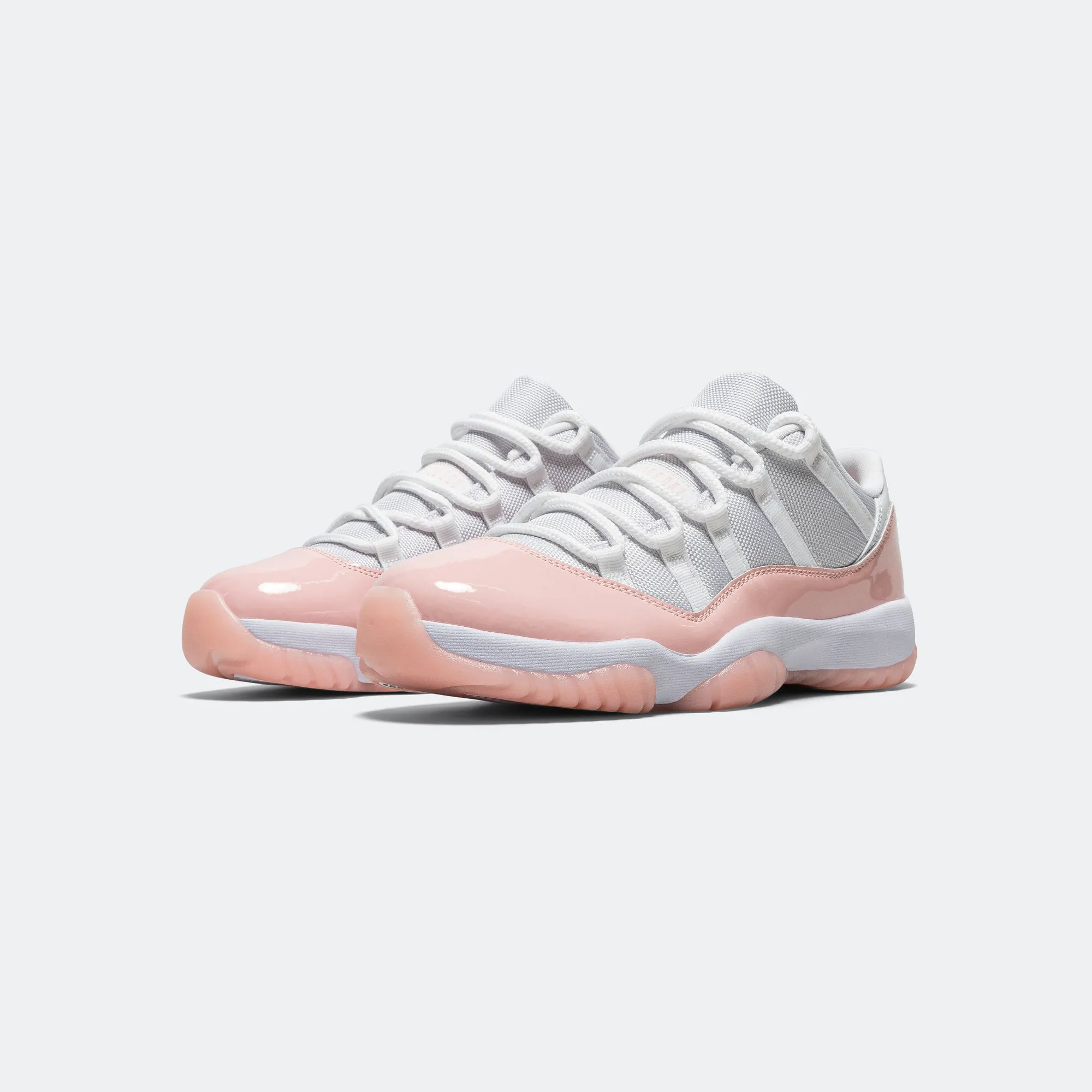 Womens Air Jordan 11 Low - White/Legend Pink